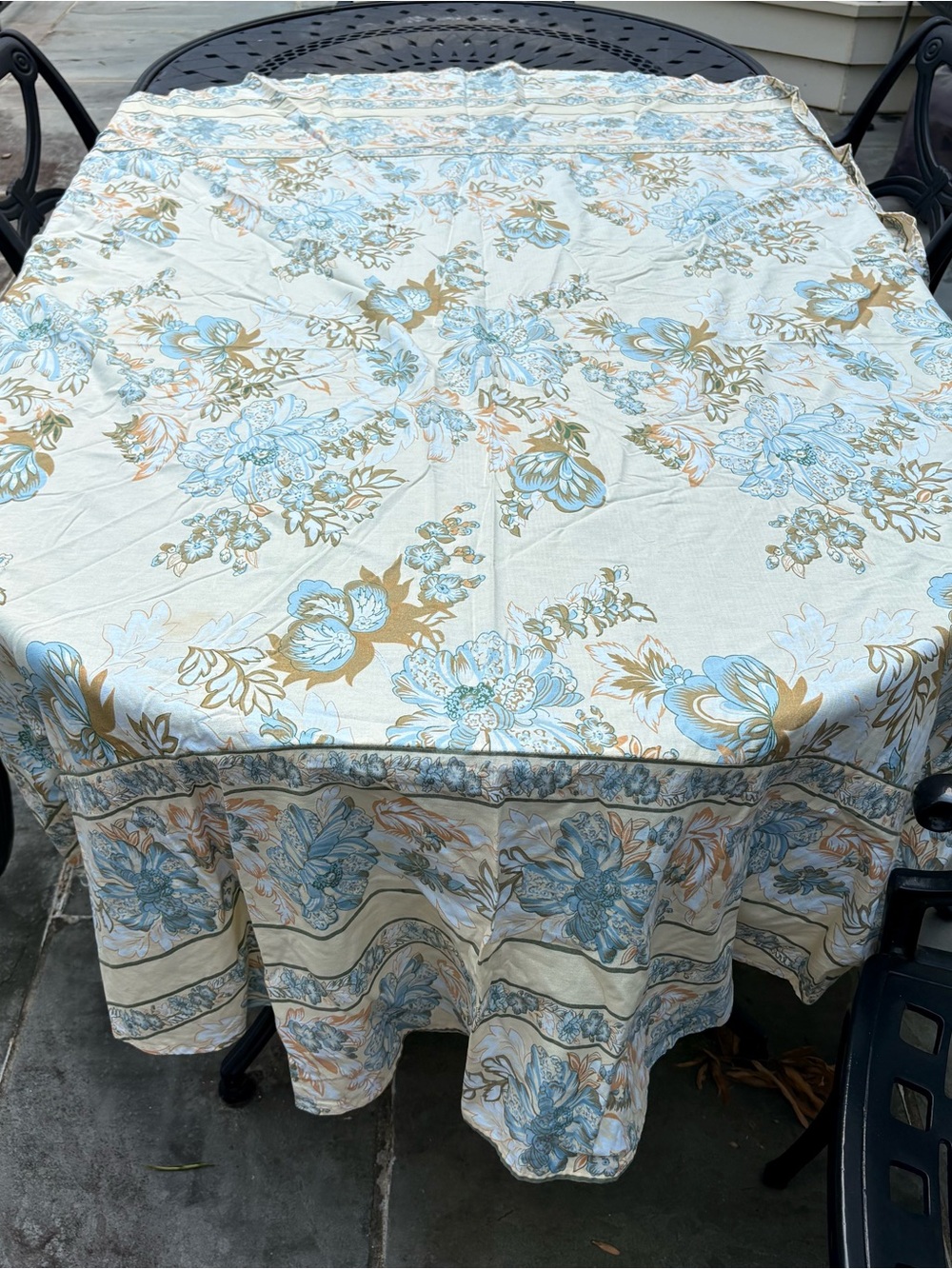 April Cornell Floral Cotton Round Oval Tablecloth Butter Yellow Sage Green Blue
